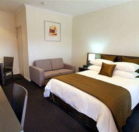 Standpipe Golf Motor Inn - Tourism Guide