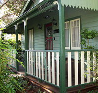 Strawberry Patch Cottage - Tourism Guide