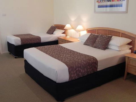 Surf Motel - Tourism Guide 0