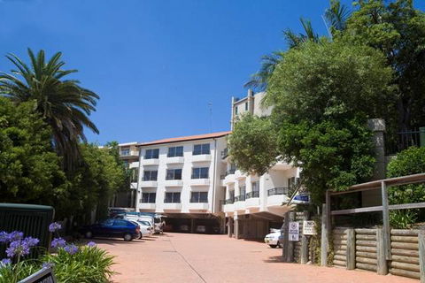Terrigal Sails - Tourism Guide 0
