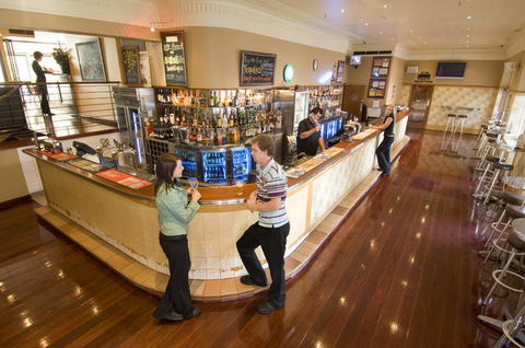 Clarendon Hotel - Tourism Guide 8