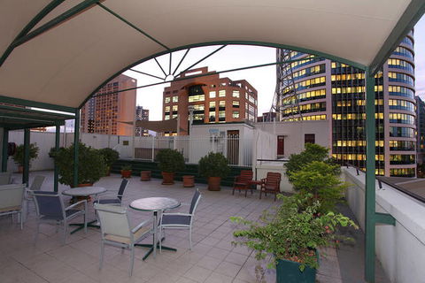 ULTIQA Rothbury Hotel - Travel Agents 4