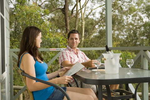 Wangi Point Lakeside Holiday Park - Cruises Travel 3