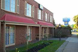 William Dutton Motel - Tourism Guide 0