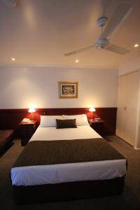 Xenia Central Studio Accommodation - Tourism Guide 3
