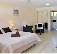 Yamba Twin Pines Motel - Tourism Guide