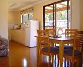 Tinglewood Cabins - Tourism Guide 2