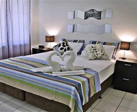 Absolute Beachfront Apartment - Tourism Guide 2