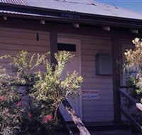 Bottlebrush Backpackers - Tourism Guide