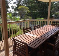 Narrawallee Holiday House - Travel Agents