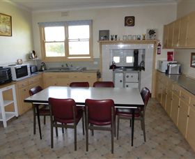 Acacia Park Farm House - Tourism Guide 5