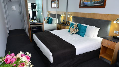 Waikerie Hotel Motel - Tourism Guide 8