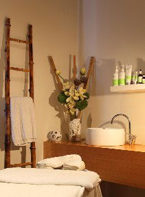 Indulge Spa Retreat - Tourism Guide 1