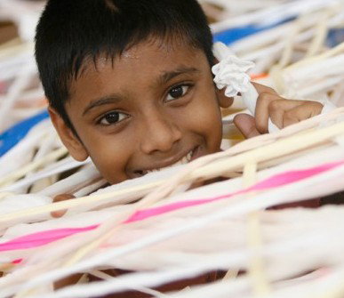 Polyglot Theatre - Travel Agents 1