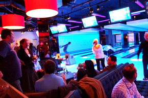 Strike Bowling Bar - Bayside - Tourism Guide 2