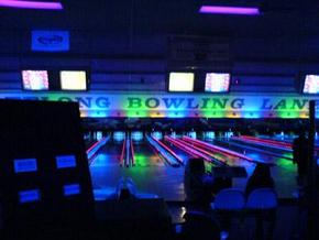 Oz Tenpin Geelong - Tourism Guide 3