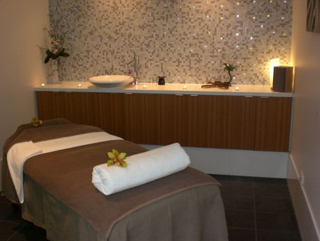 Spa On Brougham - Tourism Guide 2