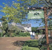 Old Farm Strawberry Hill - Tourism Guide
