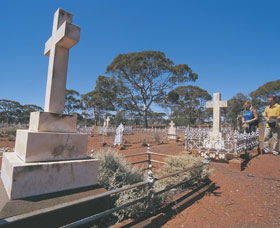 Coolgardie Cemetery - Tourism Guide 0