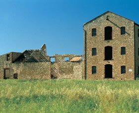 Clinchs Mill - Tourism Guide 0