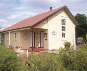 South Datatine WA Tourism Guide