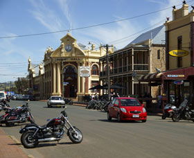 York Town Hall - Tourism Guide 0