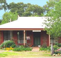 Stacey Studio Gallery  Almond Grove BB - Tourism Guide