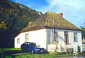 Joe Lyons Cottage - Cruises Travel 0