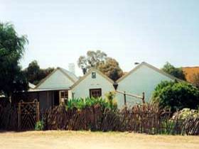 Miners Cottage And Garden - Tourism Guide 0