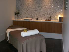 Spa On Brougham - Tourism Guide 0