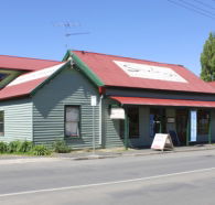 Stanley's Studio and Gallery - Fine Art and Craft - Tourism Guide