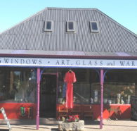3 Windows Gallery - Tourism Guide
