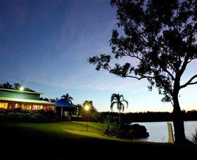 Lake Bennett Resort - Tourism Guide 0
