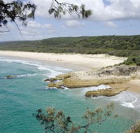 Main Beach North Stradbroke Island - Tourism Guide