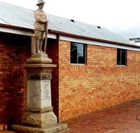 Westbrook War Memorial - Cruises Travel