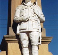 Beaudesert War Memorial - Tourism Guide