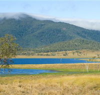 Lake Elphinstone - Tourism Guide