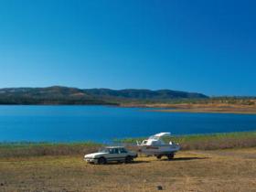 Lake Callide - Cruises Travel 0