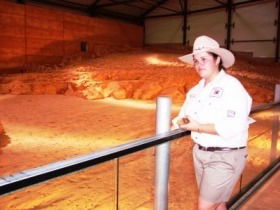 Dinosaurs And Opals Four Wheel Drive Track - Tourism Guide 0