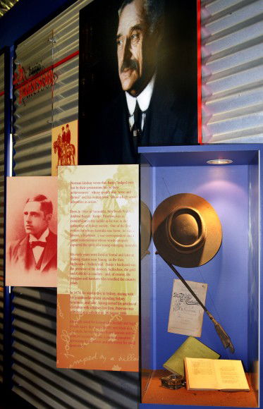Waltzing Matilda Centre - Tourism Guide 9