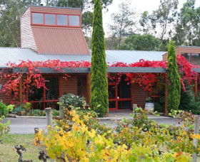 Fergusson Winery & Restaurant - Tourism Guide 0