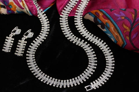 The Maharani Collection - Tourism Guide 7