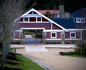 Ocean Eight Vineyard & Winery - Tourism Guide 0