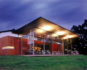 Medhurst Wines - Travel Agents 0
