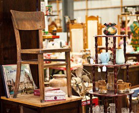 Bendigo Pottery Antiques And Collectables Centre - Cruises Travel 0