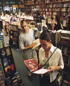 Gleebooks - Tourism Guide 0