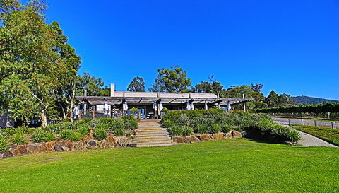 GREENSTONE VINEYARDS - Tourism Guide 1
