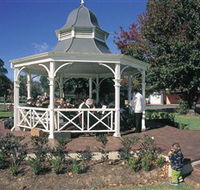 Muir House Art Gallery - Travel Agents