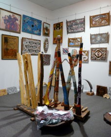 Laddie Timbery Aboriginal Art And Crafts - Tourism Guide 0