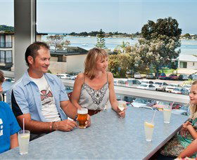Merimbula RSL - Tourism Guide 0